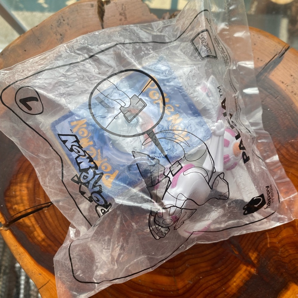 UNOPENED Pokémon Happy Meal Toy 2018 - Picture 8 of 8